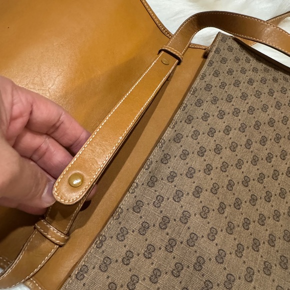 SOLD‼️Brown Crossbody Bag - Picture 3 of 13